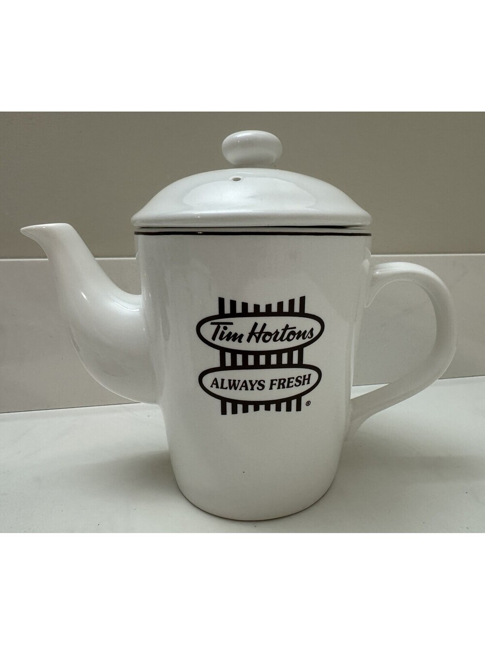 Vintage Tim Hortons 2 Cup Teapot Coffee Carafe “Always Fresh” “Toujours Frais”